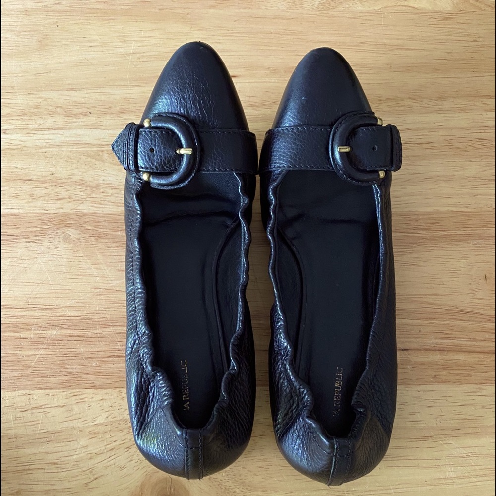 Banana Republic 100% Leather Flats Ballet Cushion
